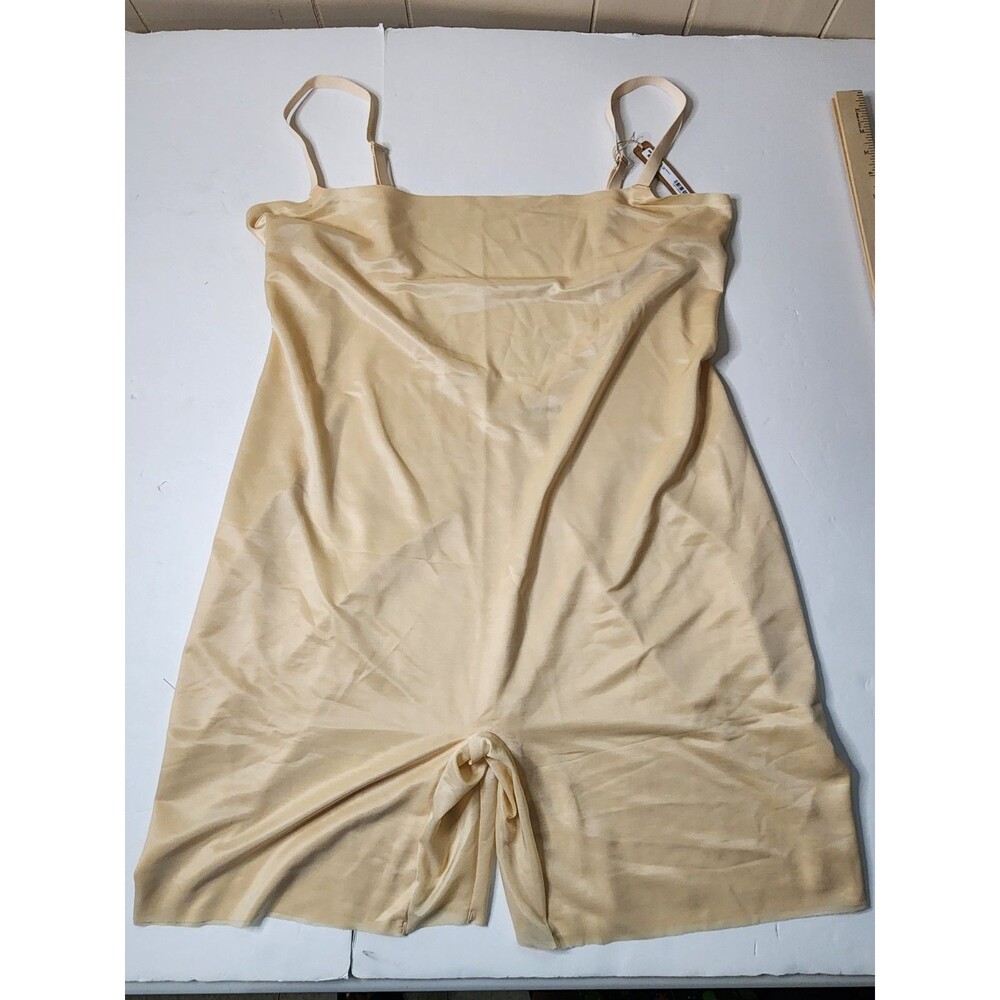 Skims Simply Bare Low Back Mid Thigh Bodysuit Womens 4X Sand
